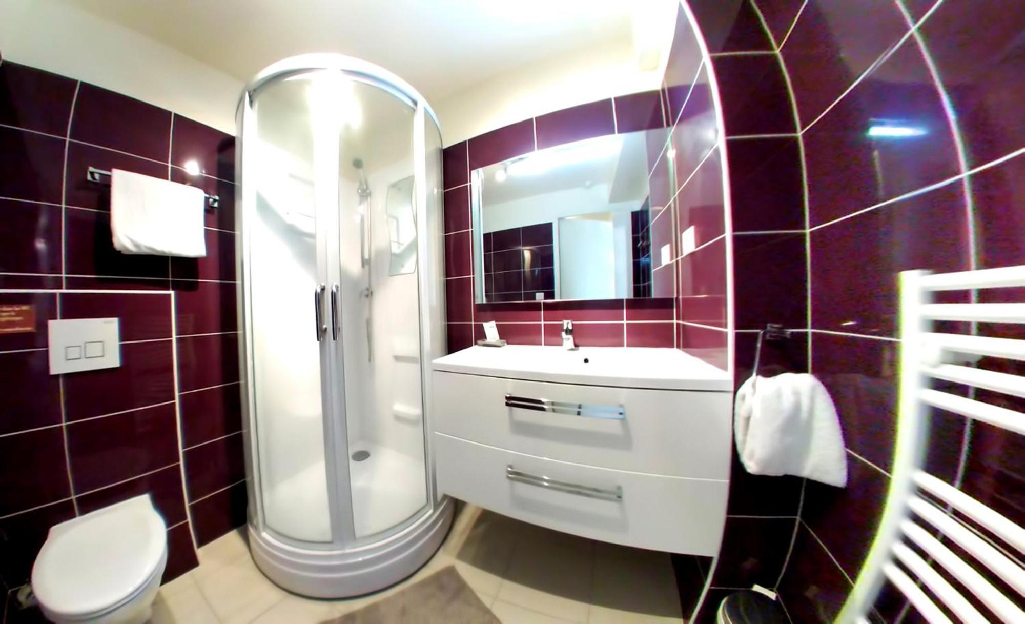 Hotel Au Bon Coin Cloyes-sur-le-Loir Екстериор снимка