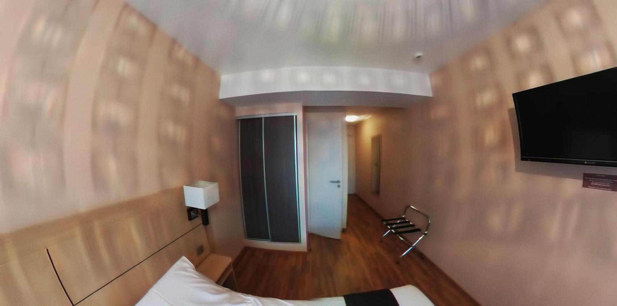 Hotel Au Bon Coin Cloyes-sur-le-Loir Екстериор снимка